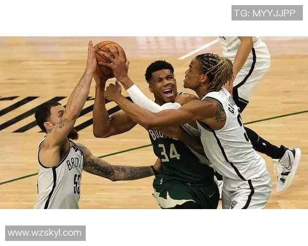 雷霆与篮网激战正酣第四节精彩瞬间回顾与分析